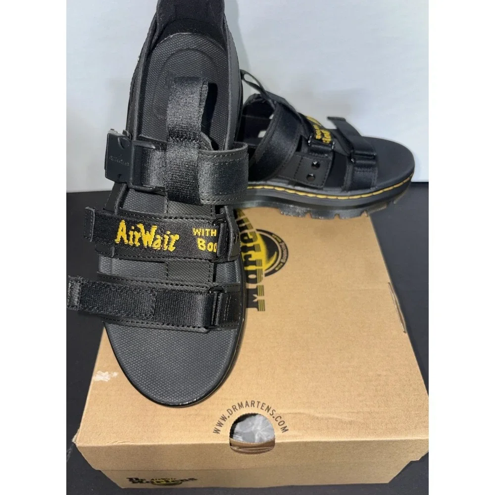 Dr. Doc Martens Pearson Air Wair Strap Sandals Black Buckle Mens US 7 New W Box